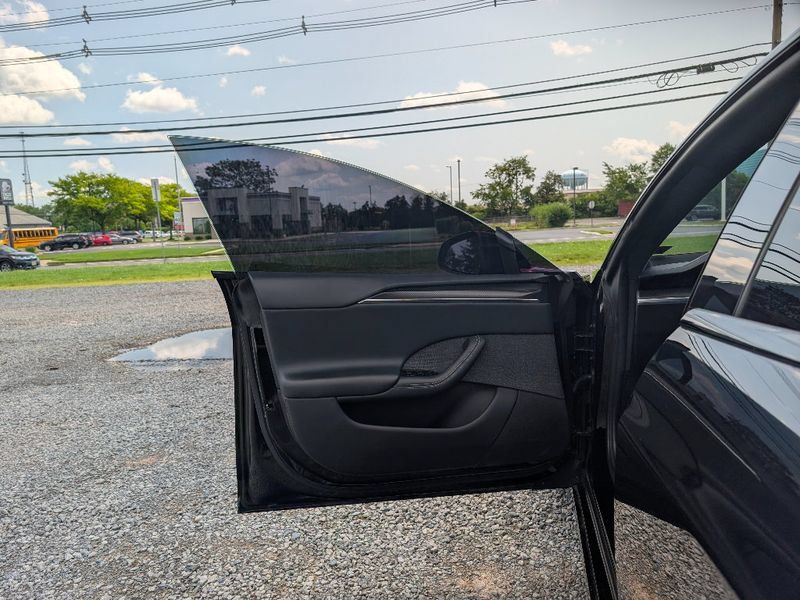 Tesla Model S Plaid