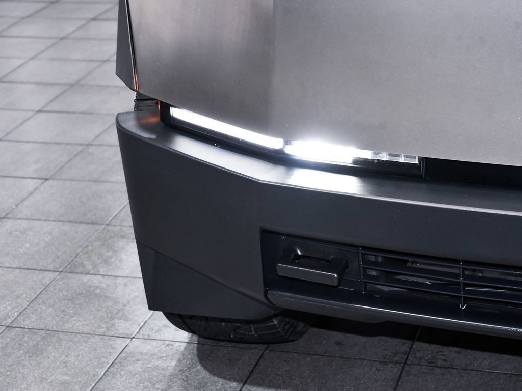 Tesla Cybertruck AWD