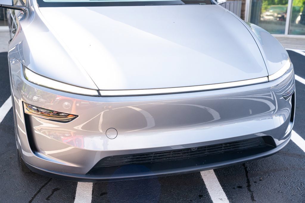 Tesla Model Y Long Range