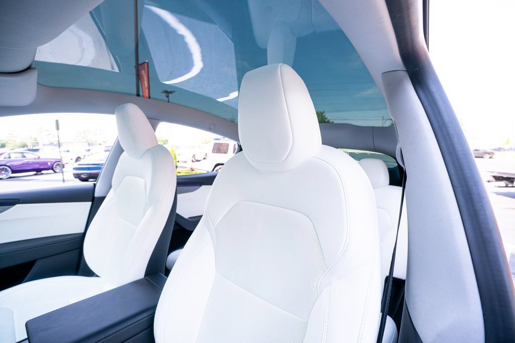 Tesla Model Y Long Range