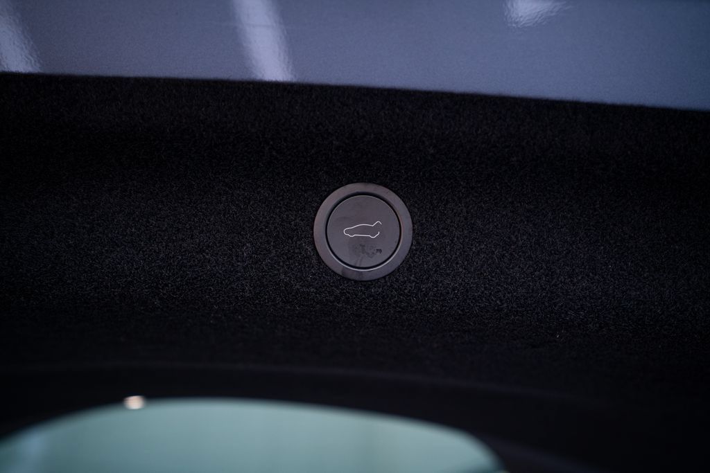Tesla Model Y Long Range