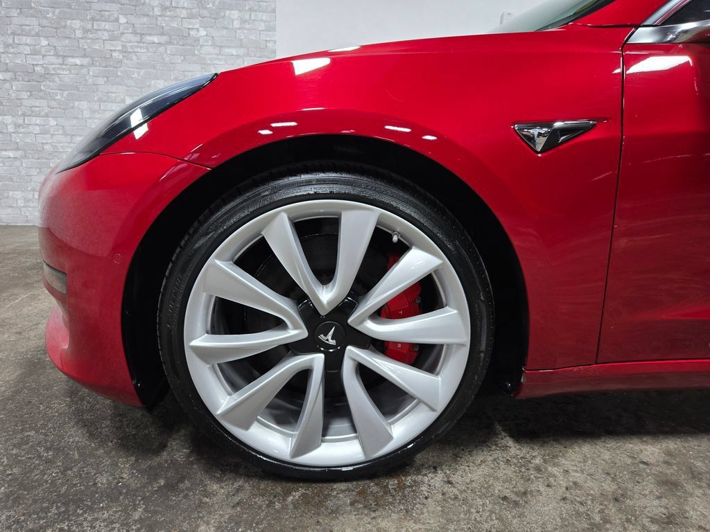 Tesla Model 3 Performance AWD