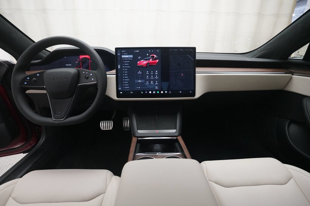 Tesla Model S AWD