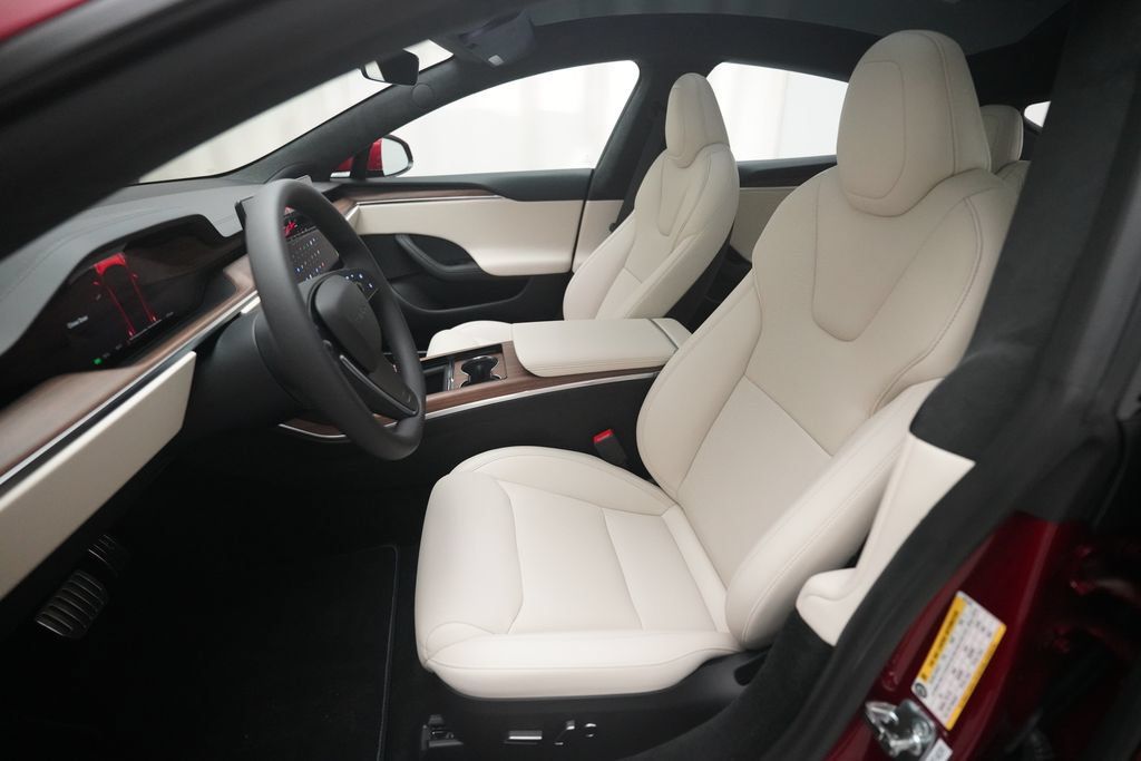 Tesla Model S AWD