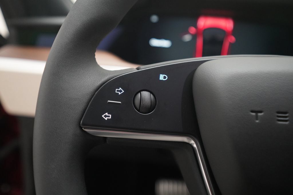 Tesla Model S AWD