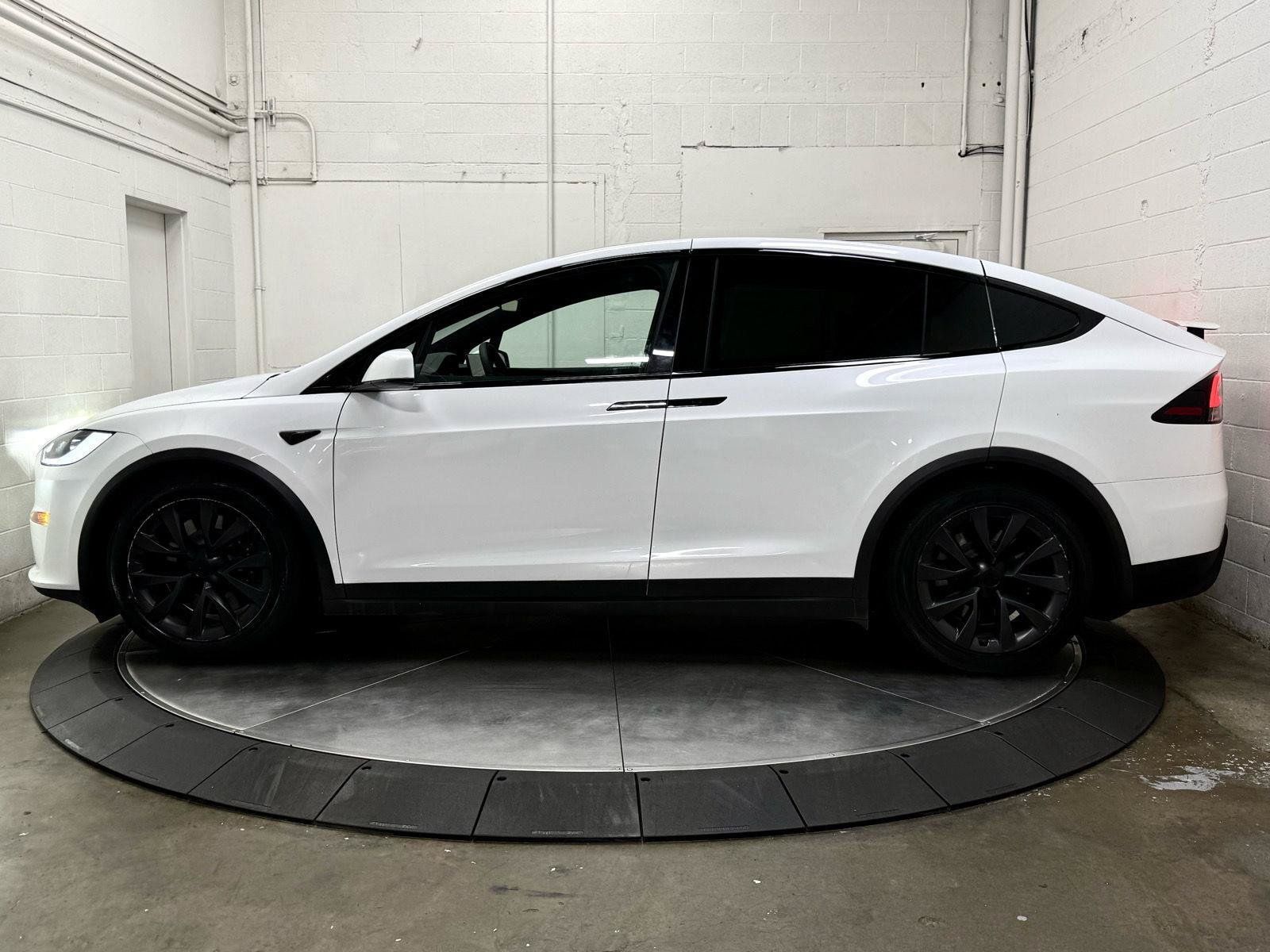 Tesla Model X AWD(7 Seats)