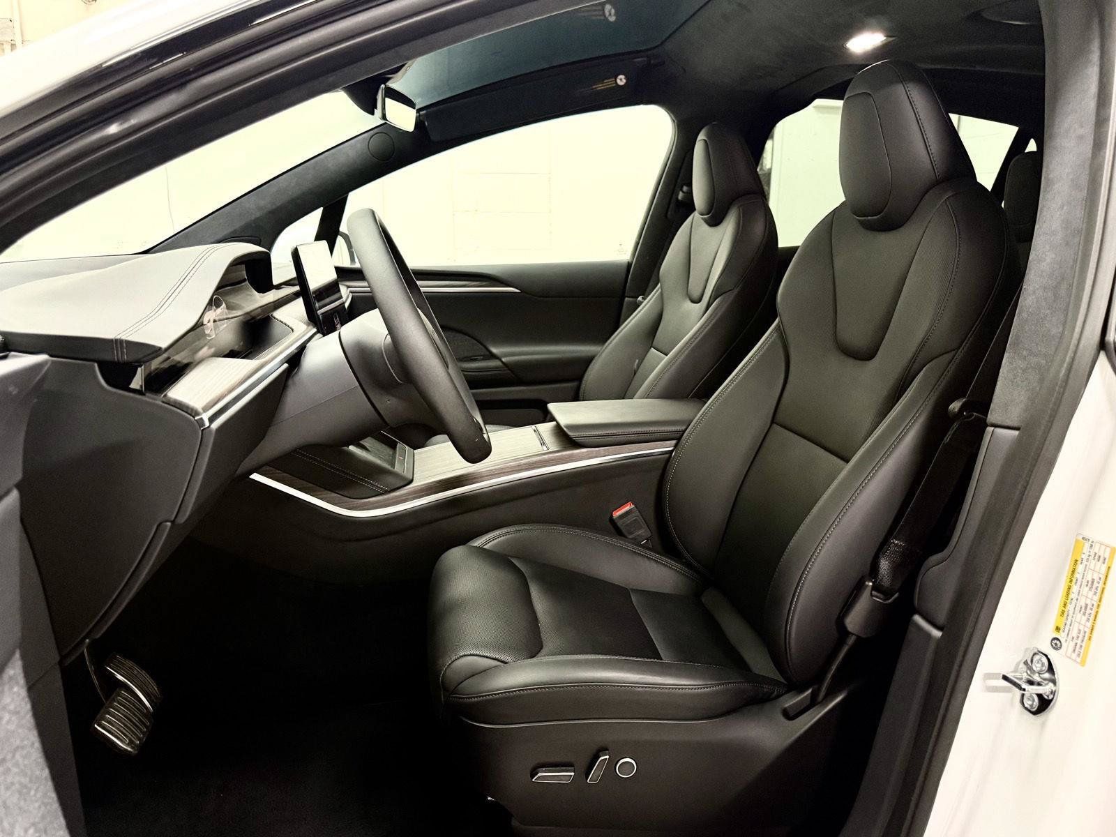 Tesla Model X AWD(7 Seats)