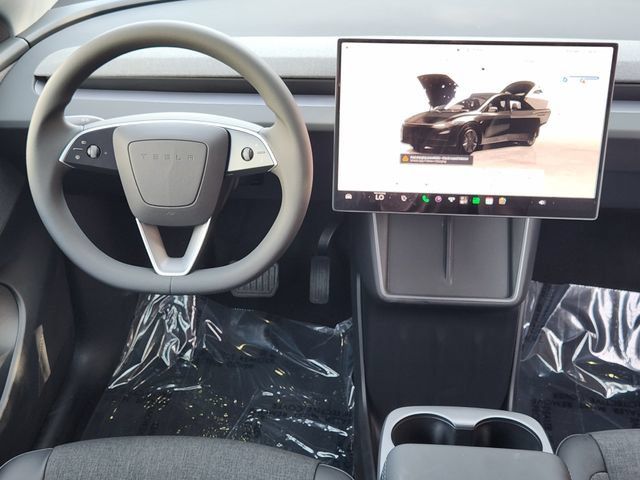 Tesla Model Y AWD