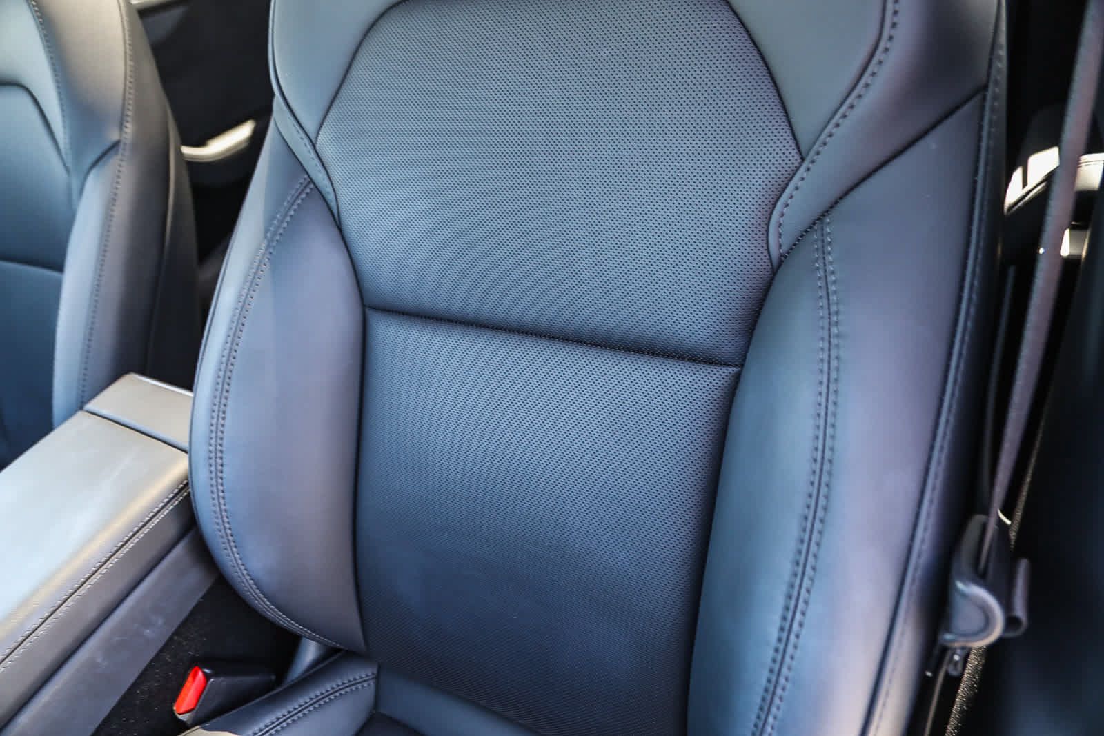 Tesla Model Y AWD Long Range